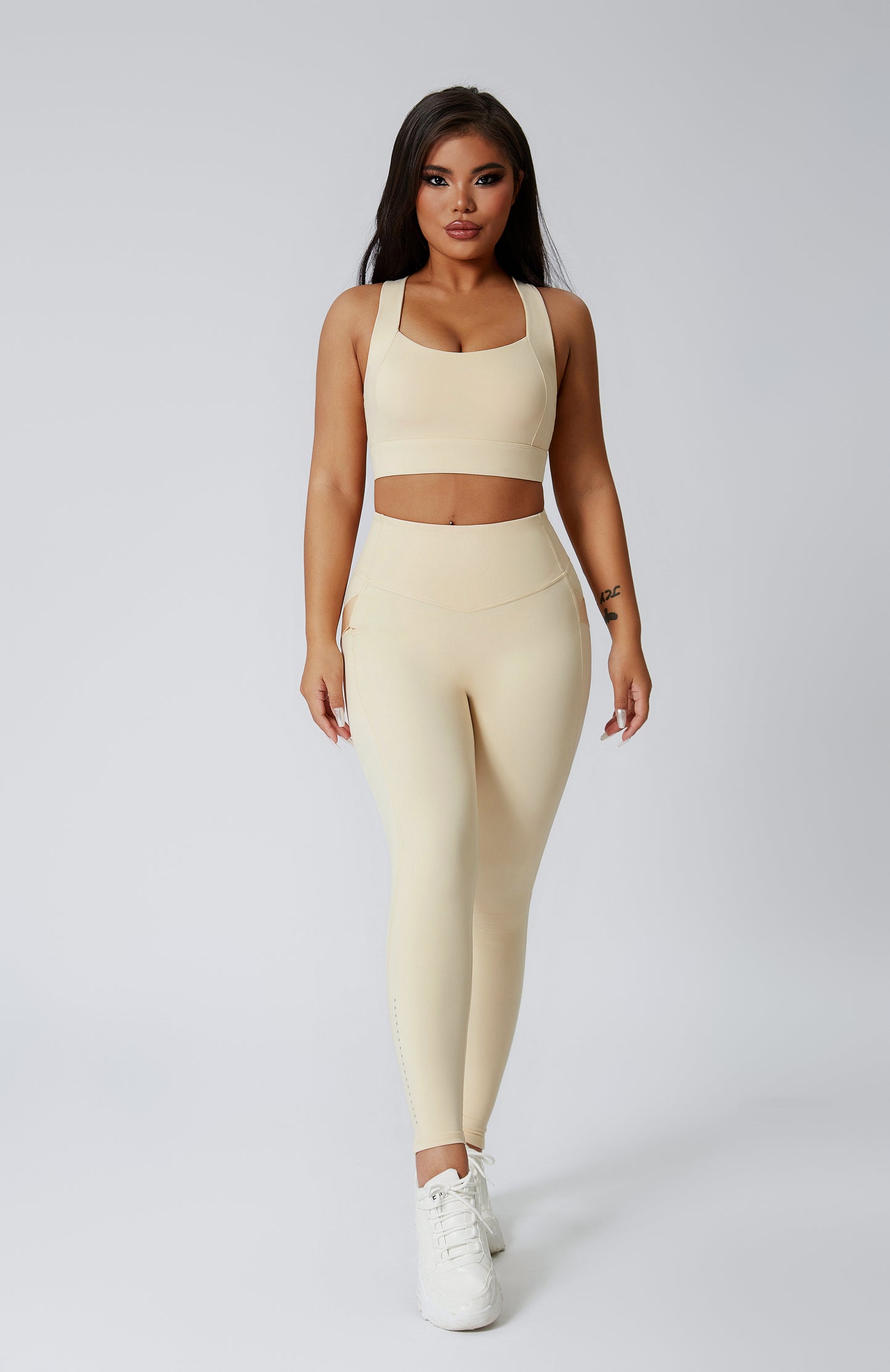 Buy Stylish 2-Piece Workout Yoga Sets | Divine Classiques