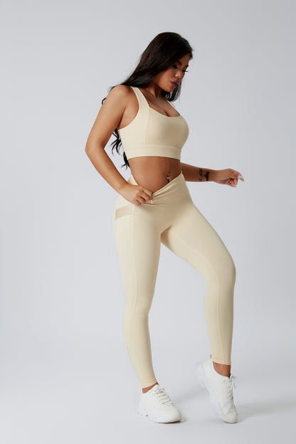 Buy Stylish 2-Piece Workout Yoga Sets | Divine Classiques